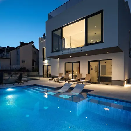 Julian With A Heated Pool Villa