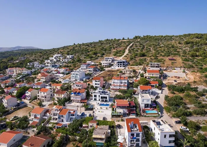 빌라 Julian With A Heated Pool *