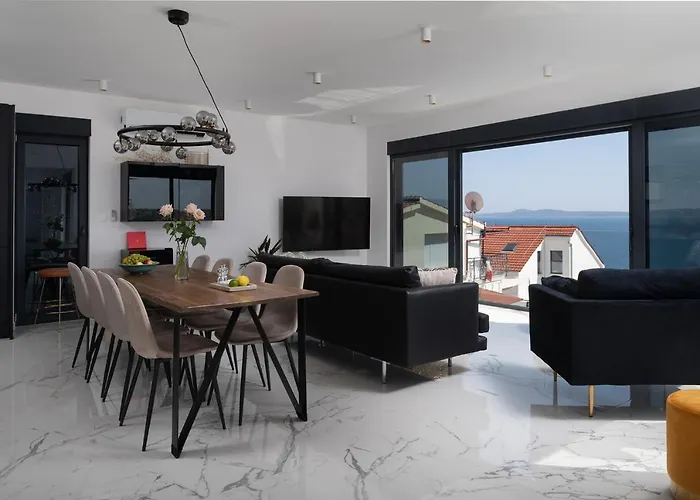 Villa Julian With A Heated Pool Trogir