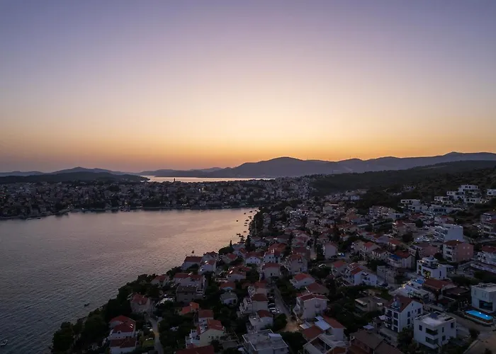Julian With A Heated Pool * Trogir