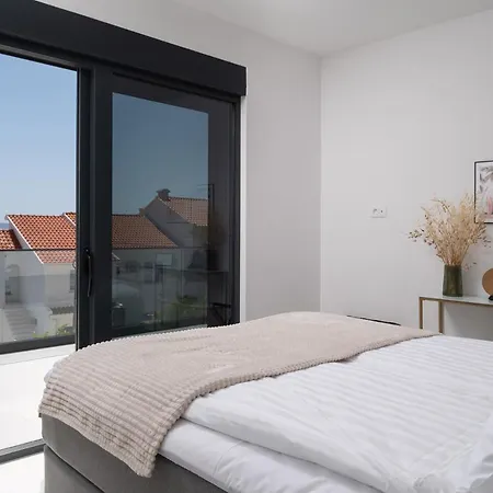 Julian With A Heated Pool Willa Trogir