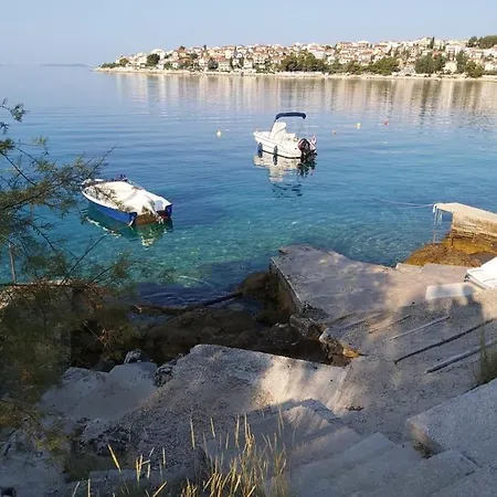 Julian With A Heated Pool וילה *