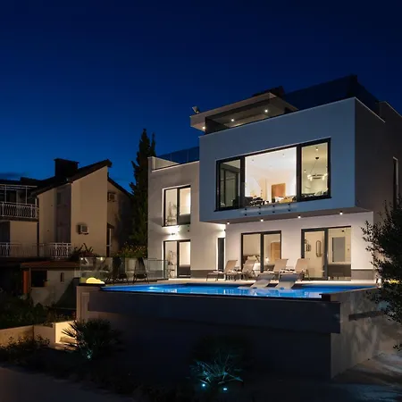 Julian With A Heated Pool Trogir