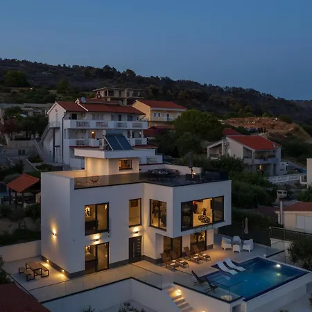 Julian With A Heated Pool 别墅 *